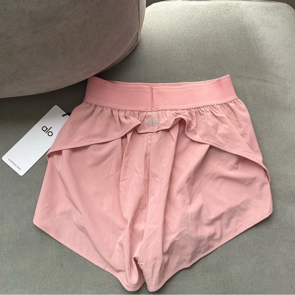 Alo Yoga Alo Yoga Match Point Short Vintage Pink S
